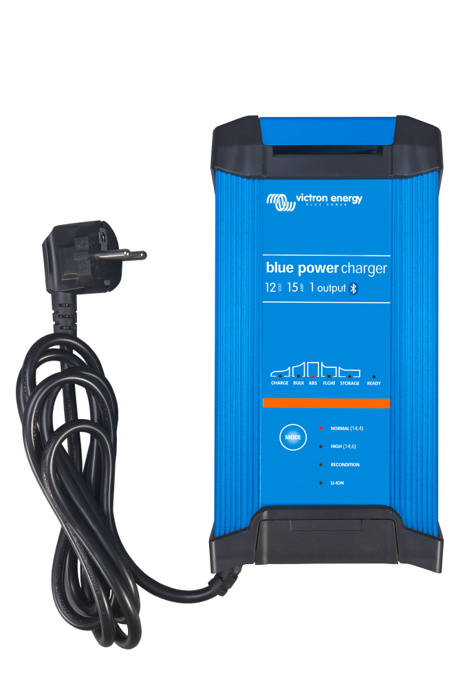 Victron - Blue Smart IP22 Charger 12/15(3) 230V CEE 7/7